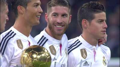 梅州客家因财务危机降级，未能延续奇迹，暴露中国足球现实困境。（财务危机拖垮梅州客家，奇迹止步，折射中国足球的现实困局）