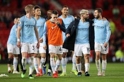 海港发文祝福奥斯卡：艰难时刻会过去，我们与功勋队长同在（海港为奥斯卡送上祝福：困难终将过去，我们与功勋队长并肩同行）