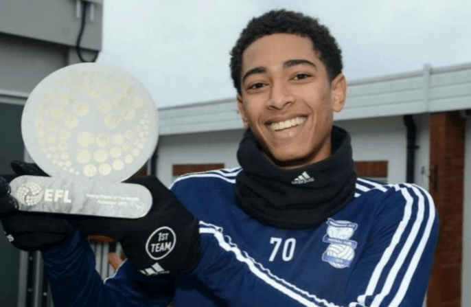 多纳鲁马：没想到能在英超发挥这么好，我很高兴能为瓜帅踢球（多纳鲁马：没料到自己在英超表现如此出色，为瓜迪奥拉效力让我很开心）