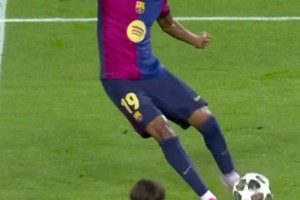 拉美媒体：拜仁、曼联、马竞追逐厄瓜多尔17岁中场卡斯蒂略（拉媒：拜仁、曼联、马竞竞相争夺厄瓜多尔17岁中场新星卡斯蒂略）