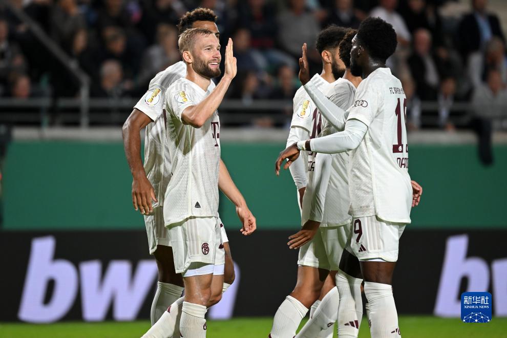 哈登超越安东尼！升至总得分历史第十 有望下赛季达成三万分里程碑（哈登超安东尼升至历史得分第10，下赛季有望突破3万分）