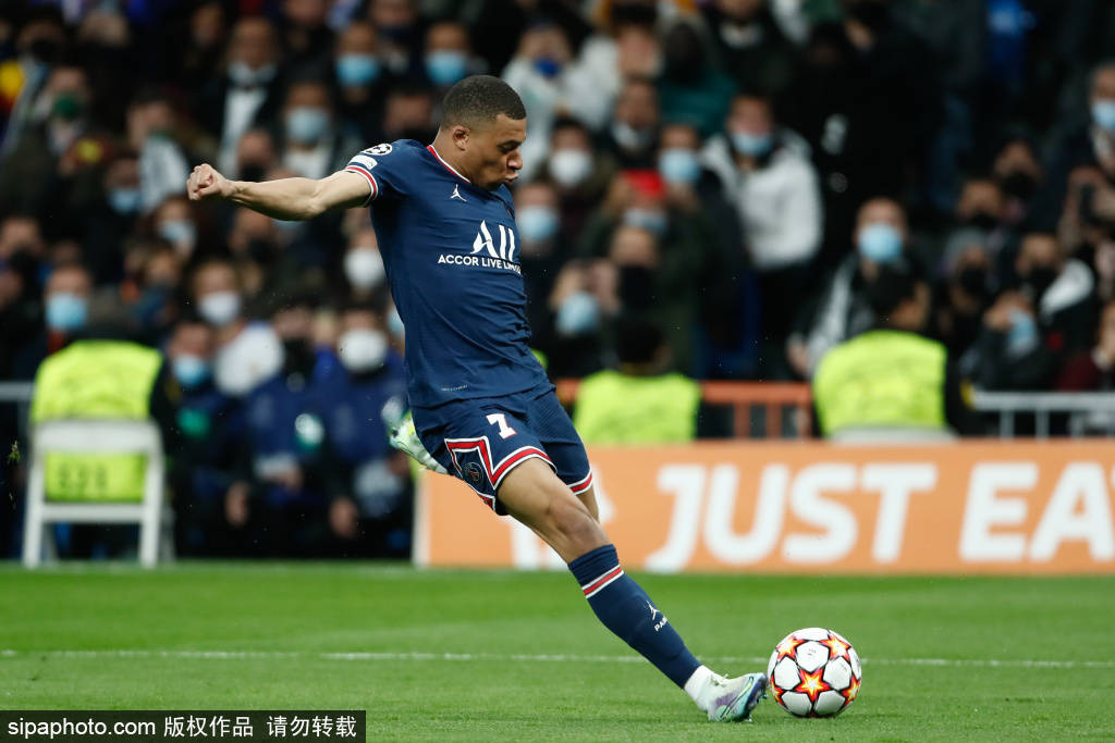 青春风暴！切尔西本赛季英联杯6粒进球全由21岁及以下球员攻入（切尔西青春风暴来袭：本季英联杯6球全部由21岁及以下新星包办）