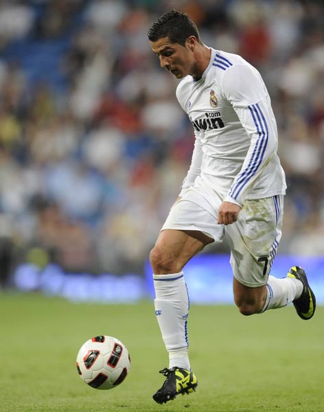 本赛季限制对手在6英尺内最低命中率：戈贝尔46%领跑（本季对手6英尺内命中率最低榜：戈贝尔以46%居首）