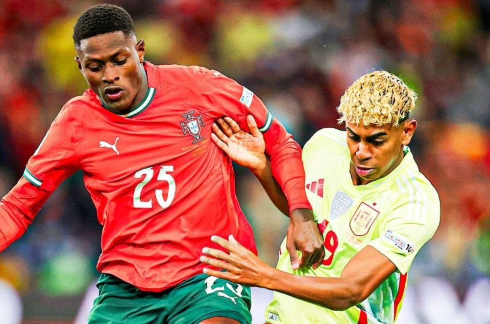 对朱利安·阿尔瓦雷斯的突然刹车（朱利安·阿尔瓦雷斯的急刹时刻）