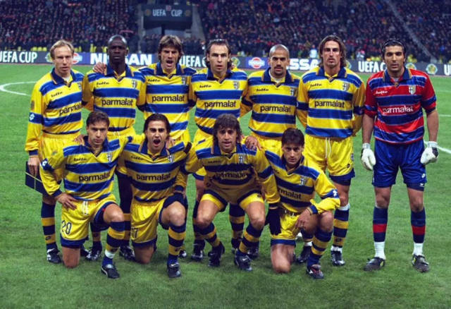 鲁尼：萨拉赫在摧毁自己在利物浦的传奇地位，做法完全错误（鲁尼：萨拉赫此举正毁掉他在利物浦的传奇地位，完全不该）