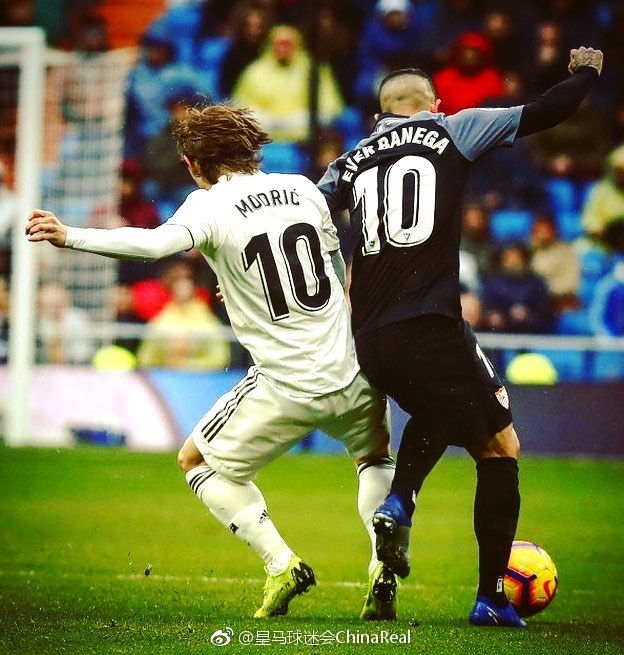 巴黎圣日耳曼梅西助攻内马尔进球（梅西送助攻，内马尔为巴黎圣日耳曼建功）