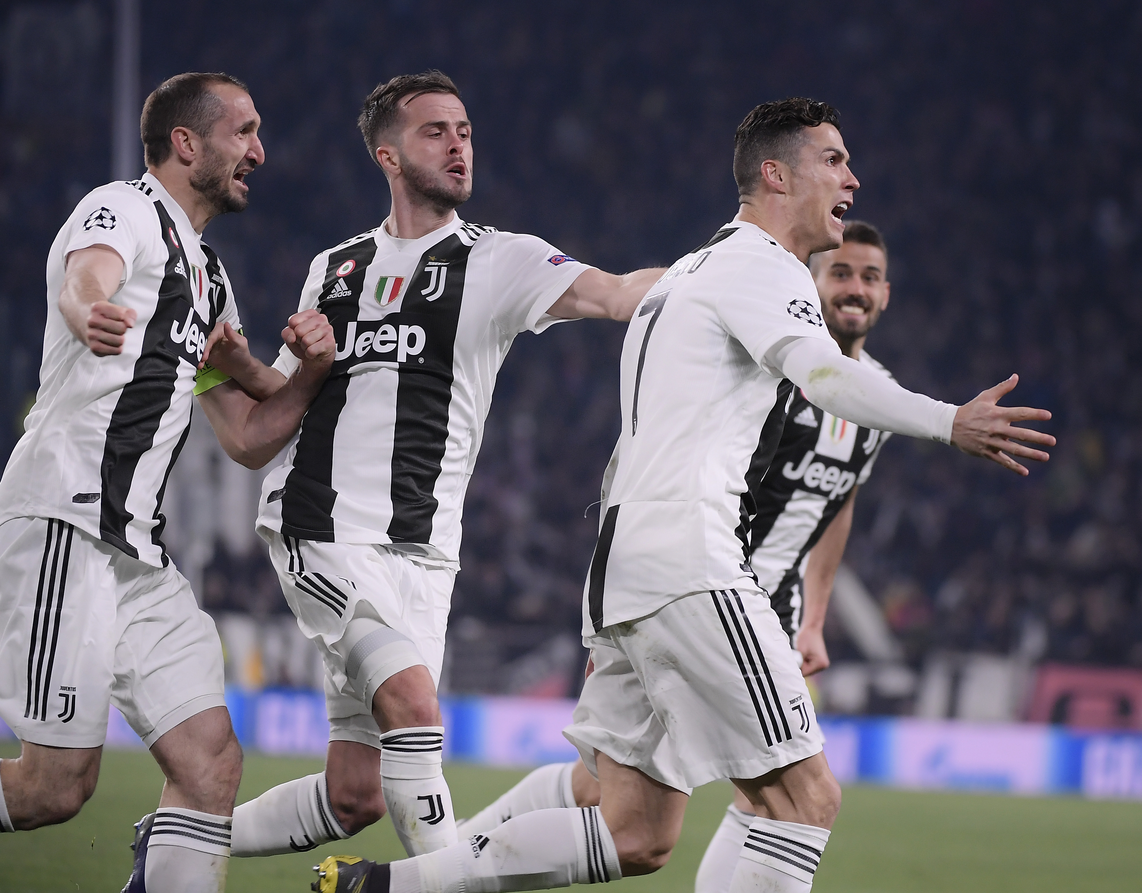 斯基拉：尤文派球探观看西班牙U21比赛，考察罗德里戈-门多萨（斯基拉称：尤文派出球探现场观看西班牙U21，重点考察罗德里戈-门多萨）