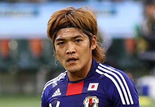 侯森：真不想看到一次次从门里捡球了；我们离不了球迷的支持（侯森：不愿再频繁从网中捞球，我们离不开球迷的支持）