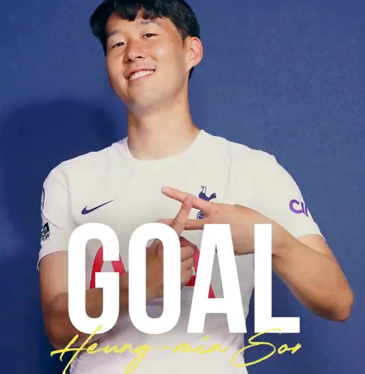 哈曼：拜仁本赛季的完美开局中，高层不是决策者而更像旁观者（哈曼：拜仁本季完美开局，管理层更像看客而非决策者）